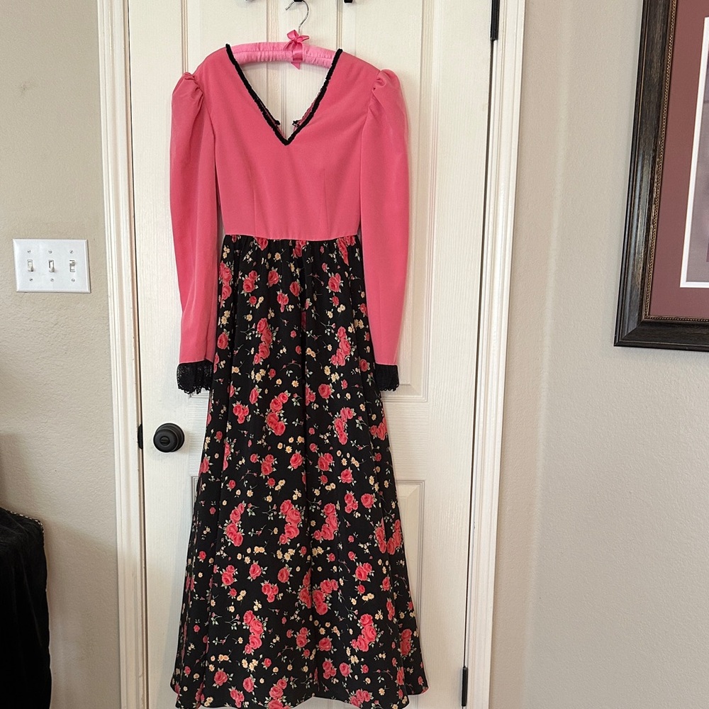 Pink and Black Floral Long Sleeve Maxi Dress